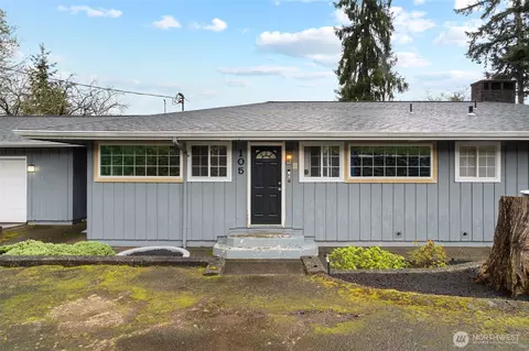 105 Island View Ln, Kelso, WA 98626