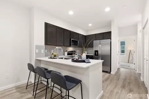 Kitchen - 13117 3rd Ave SE #J2, Everett, WA 98208 photo 4 of 4