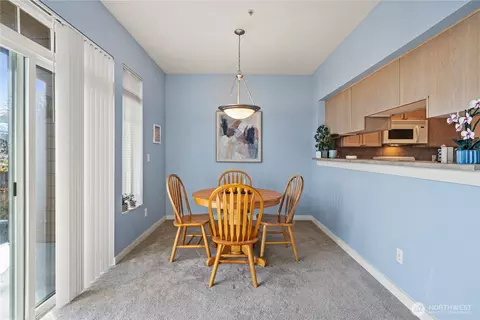 Dining - 18930 Bothell-everett Hwy #G103, Bothell, WA 98012 photo 1 of 2