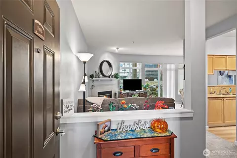 Entry Way - 18930 Bothell-everett Hwy #G103, Bothell, WA 98012 photo 1 of 1
