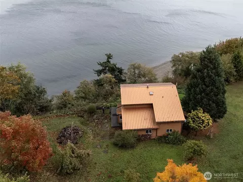 26 E Port Gardner Dr, Everett, WA 98206