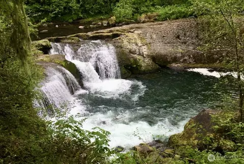 100 L-1100 Rd, Yacolt, WA 98675