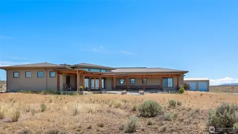 2071 Sage Hill Dr, Ellensburg, WA 98926