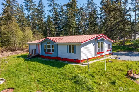 614 Richardson Ct, Oak Harbor, WA 98277