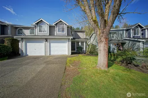 6001 Merlot Ln SE, Lacey, WA 98513