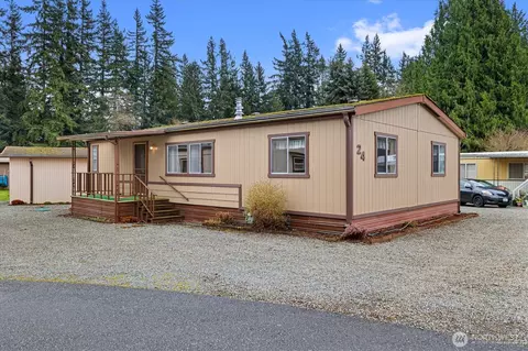 9403 Pierce Ln #24, Sedro Woolley, WA 98284