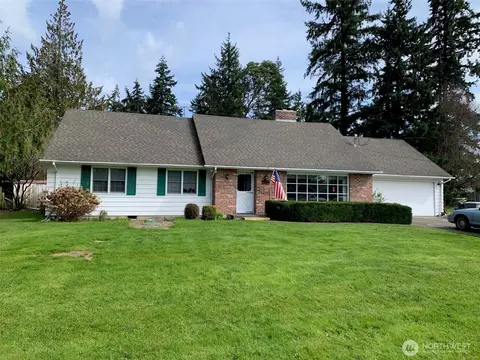 6205 36th Ave E, Tacoma, WA 98443