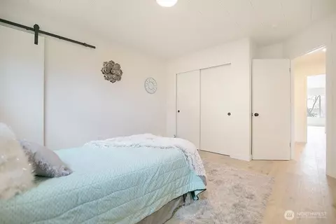 Bedroom - 515 E Pine St, Centralia, WA 98531 photo 11 of 11