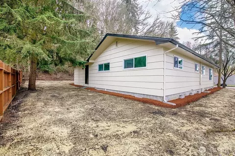 Exterior - 515 E Pine St, Centralia, WA 98531 photo 4 of 6
