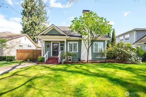 1644 22nd, Longview, WA 98632