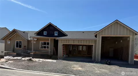630 S Juli Ave, East Wenatchee, WA 98802