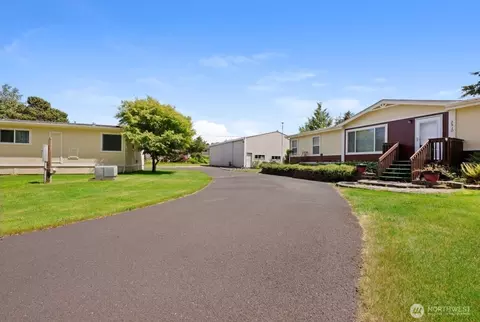 2512 2510 Sid Snyder Dr, Long Beach, WA 98631