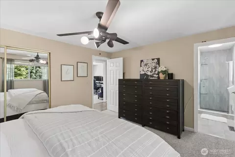 Bedroom - 4629 128th Pl SE, Everett, WA 98208 photo 3 of 6