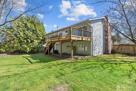 Exterior - 4629 128th Pl SE, Everett, WA 98208 photo 5 of 7