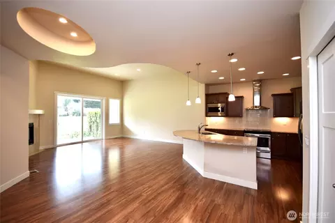 Living - 261 Mount Baker Dr #B, Sequim, WA 98382 photo 2 of 5