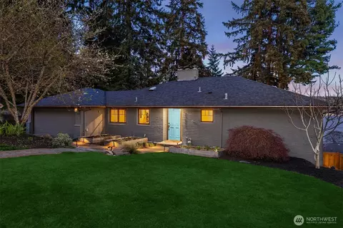 13048 42nd Ave NE, Seattle, WA 98125
