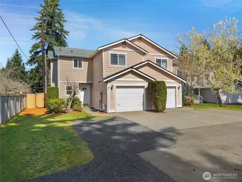 7011 7017 Lazy Ct SW, Tumwater, WA 98512
