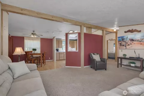 1507 286 St E, Roy, WA 98580 photo 6