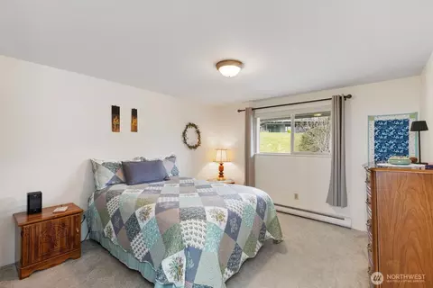 Bedroom - 1301 S 3rd Ave #4B, Sequim, WA 98382 photo 1 of 1