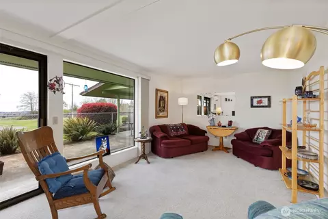 Living - 1301 S 3rd Ave #4B, Sequim, WA 98382 photo 2 of 3