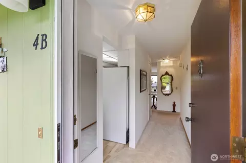 Entry Way - 1301 S 3rd Ave #4B, Sequim, WA 98382 photo 1 of 1