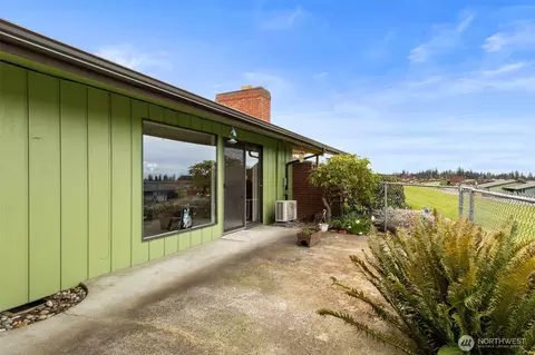 Exterior - 1301 S 3rd Ave #4B, Sequim, WA 98382 photo 5 of 12