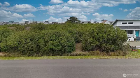 1161 Greenview Ave SW, Ocean Shores, WA 98569