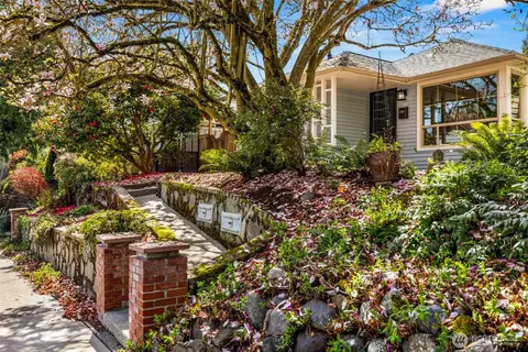 3321 35th Ave S, Seattle, WA 98144