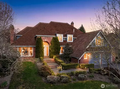 7830 80th Pl SE, Mercer Island, WA 98040