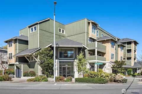 3150 W Government Way #209, Seattle, WA 98199