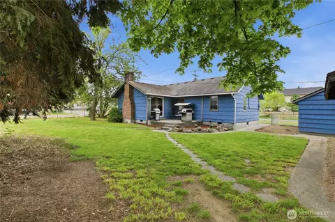 4602 S 122nd St #A, Tukwila, WA 98178