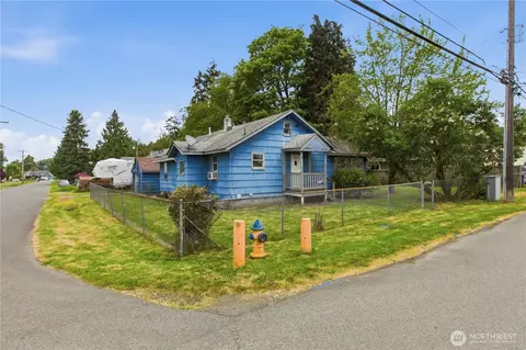 4602 S 122nd St #A, Tukwila, WA 98178