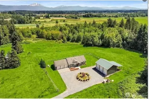 1505 Falcon Ln, Ferndale, WA 98248