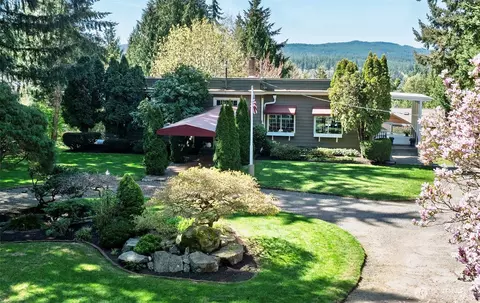 6009 Harlow Dr, Bremerton, WA 98312