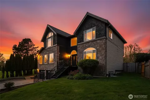 2598 Lakeridge Dr, Ferndale, WA 98248