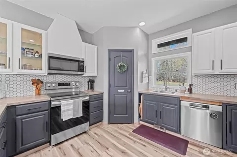 29512 28th Ave E, Roy, WA 98580 photo 16