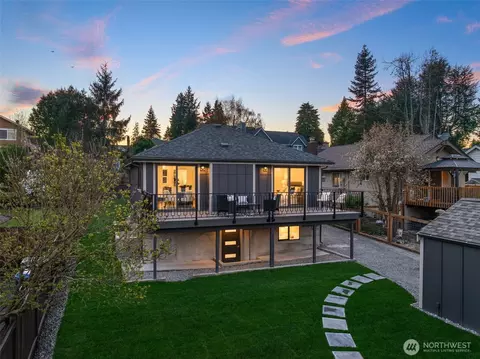 12012 N Park Ave N, Seattle, WA 98133