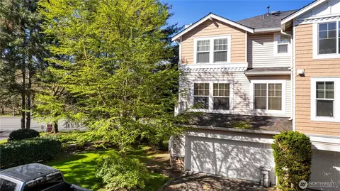 23321 60th Pl S # 7-1, Kent, WA 98032