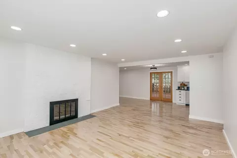 Living - 21713 Meridian Ave S, Bothell, WA 98021 photo 1 of 9