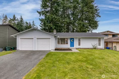 Exterior - 21713 Meridian Ave S, Bothell, WA 98021 photo 2 of 4
