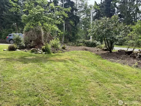 Exterior - 3191 E Harbor Rd, Langley, WA 98260 photo 6 of 13