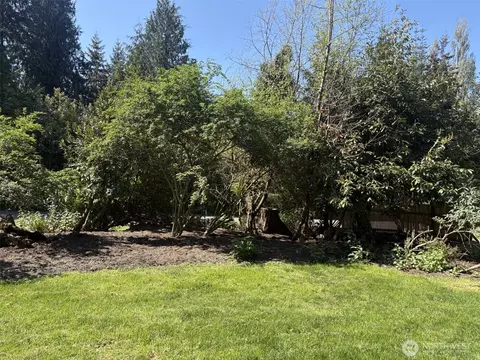 Exterior - 3191 E Harbor Rd, Langley, WA 98260 photo 4 of 13