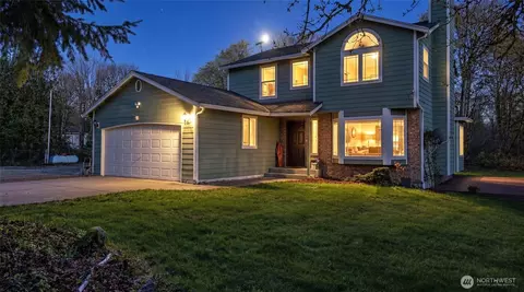 16302 230th Ave SE, Maple Valley, WA 98038