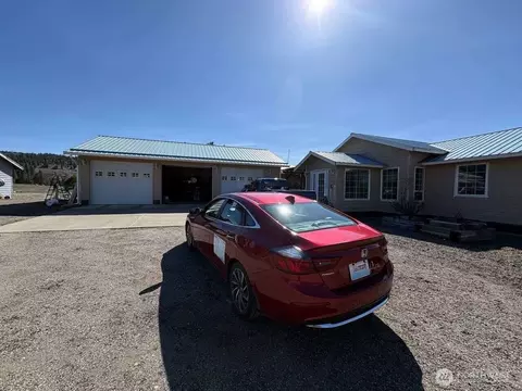 16 Barter Fair Rd, Republic, WA 99166