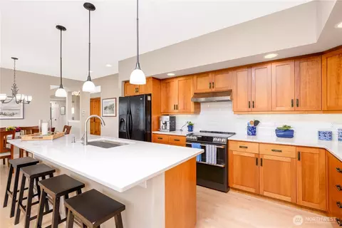 Kitchen - 771 Brigadoon Blvd, Sequim, WA 98382 photo 3 of 5