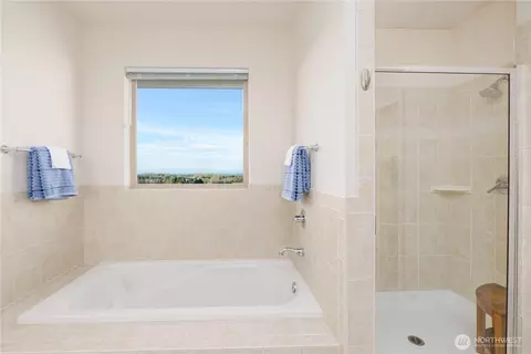 Bath - 771 Brigadoon Blvd, Sequim, WA 98382 photo 2 of 5