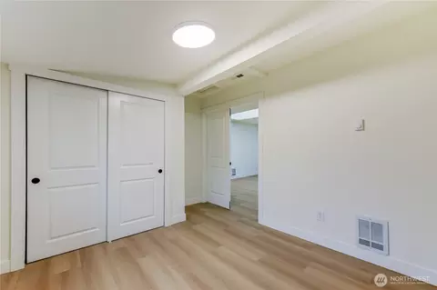 Bedroom - 2016 120th Pl SE, Everett, WA 98208 photo 9 of 12