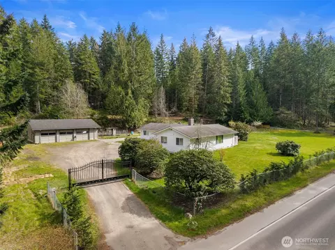 8377 Glenwood Rd SW, Port Orchard, WA 98367