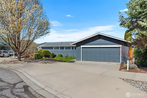 1320 Seneca St, Wenatchee, WA 98801