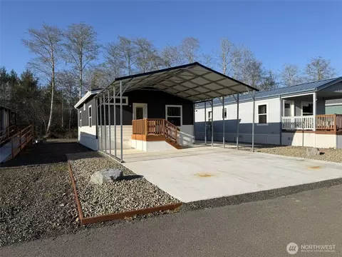 2010 Broadway Ave #16, Hoquiam, WA 98550